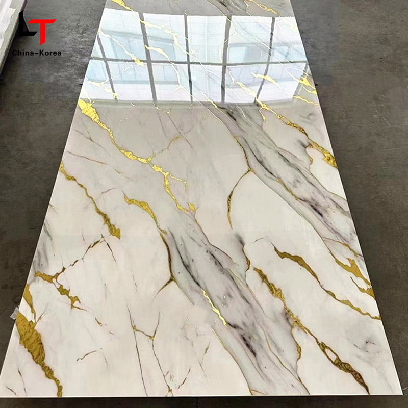 Bord UV PVC uiscedhíonach 1220 × 2440mm 3mm le haghaidh Maisiú painéil Balla Intí le Críochnaigh Ardsnasta le haghaidh Maisiú Dearaidh Oifig Tí