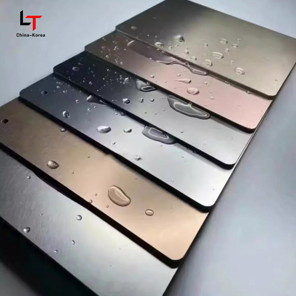 1220 × 2440mm Painéal Criostail Carbóin PVC Clúdach Balla Maisiúil Uiscedhíonach do Dhíon Lasmuigh le Cumhdach UV