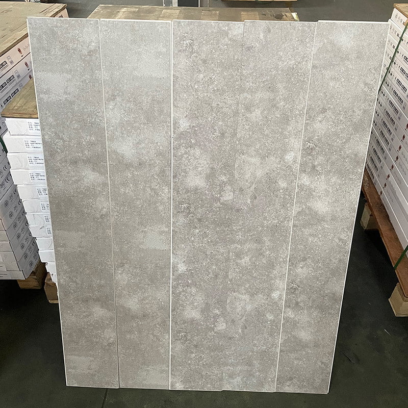 Marmar Bán agus Dubh Grán Adhmaid Croí-idirghlasáil Croí docht Cliceáil Lock Vinyl Plank Urlár Piso PVC Interior Cliceáil Piso SPC Flooring